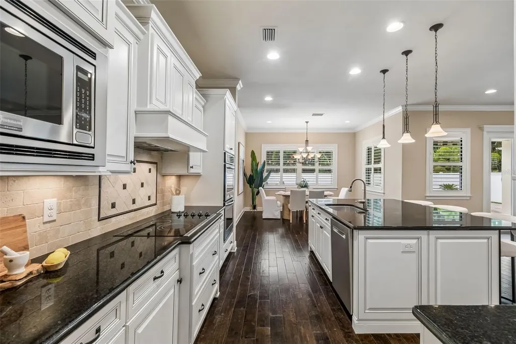 3902 W Vasconia Street Tampa FL 33629