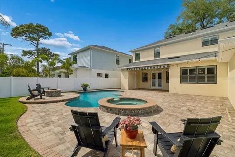 3902 W Vasconia Street Tampa FL 33629