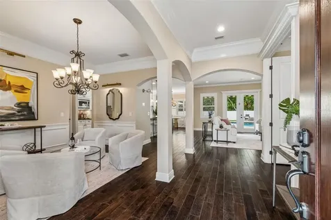 3902 W Vasconia Street Tampa FL 33629