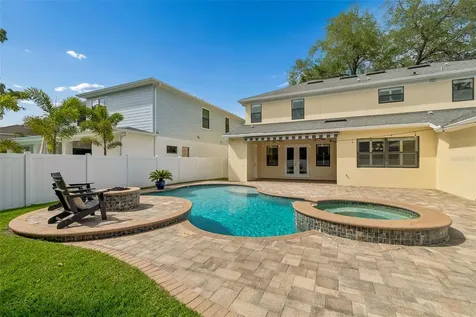 3902 W Vasconia Street Tampa FL 33629