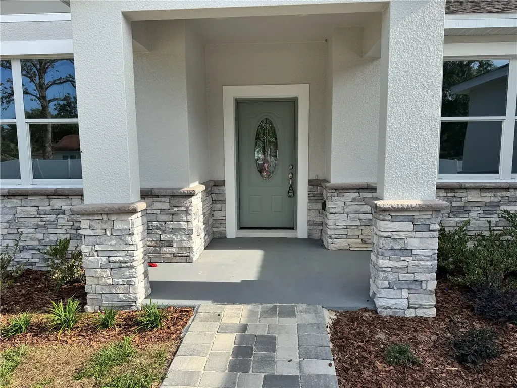 37533 Teri Court Dade City FL 33525
