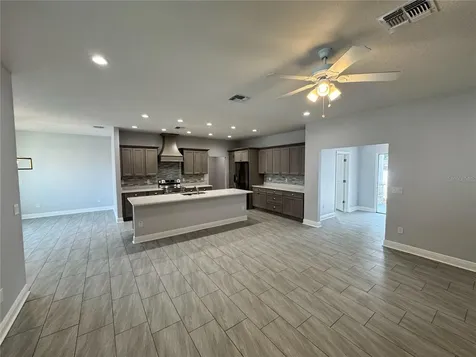 37533 Teri Court Dade City FL 33525