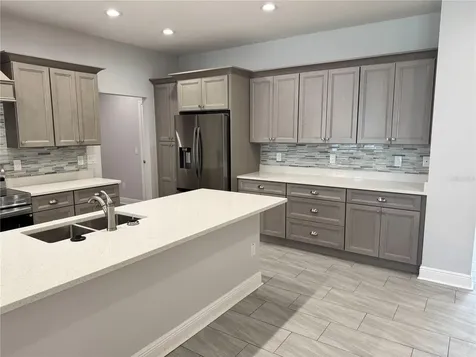 37533 Teri Court Dade City FL 33525