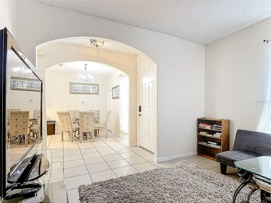 635 Knollwood Drive Davenport FL 33837