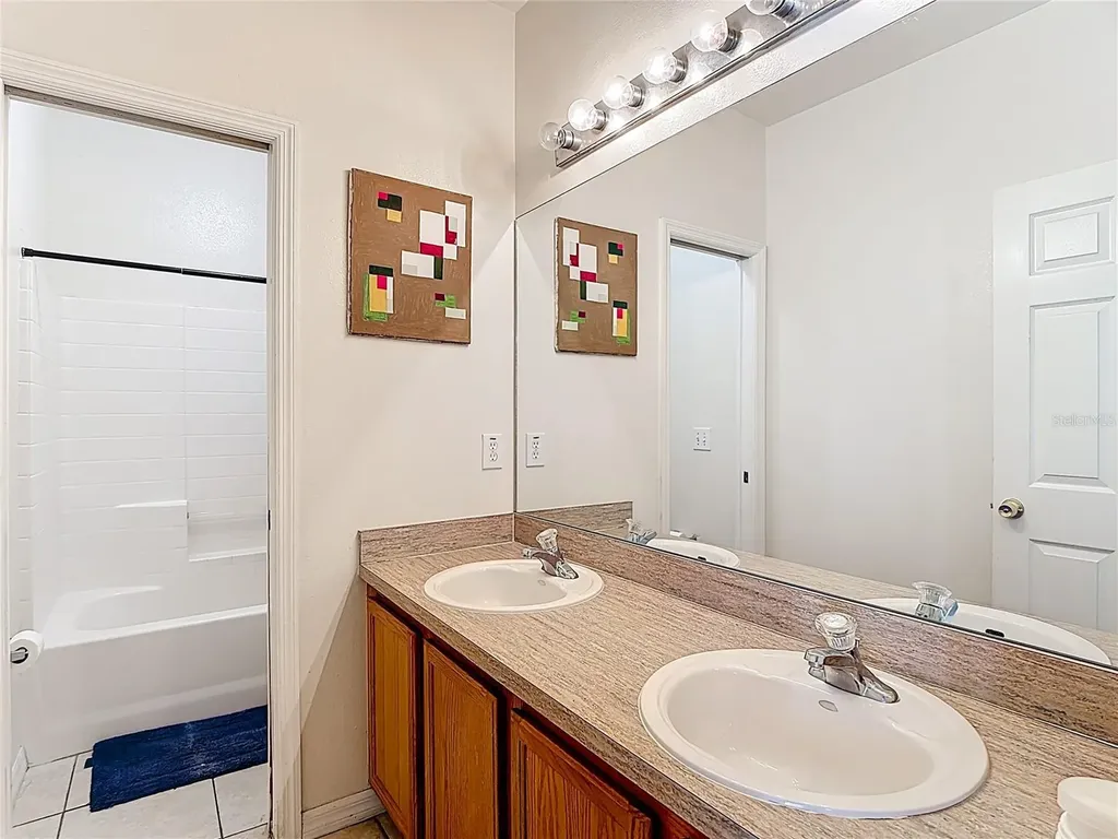 635 Knollwood Drive Davenport FL 33837