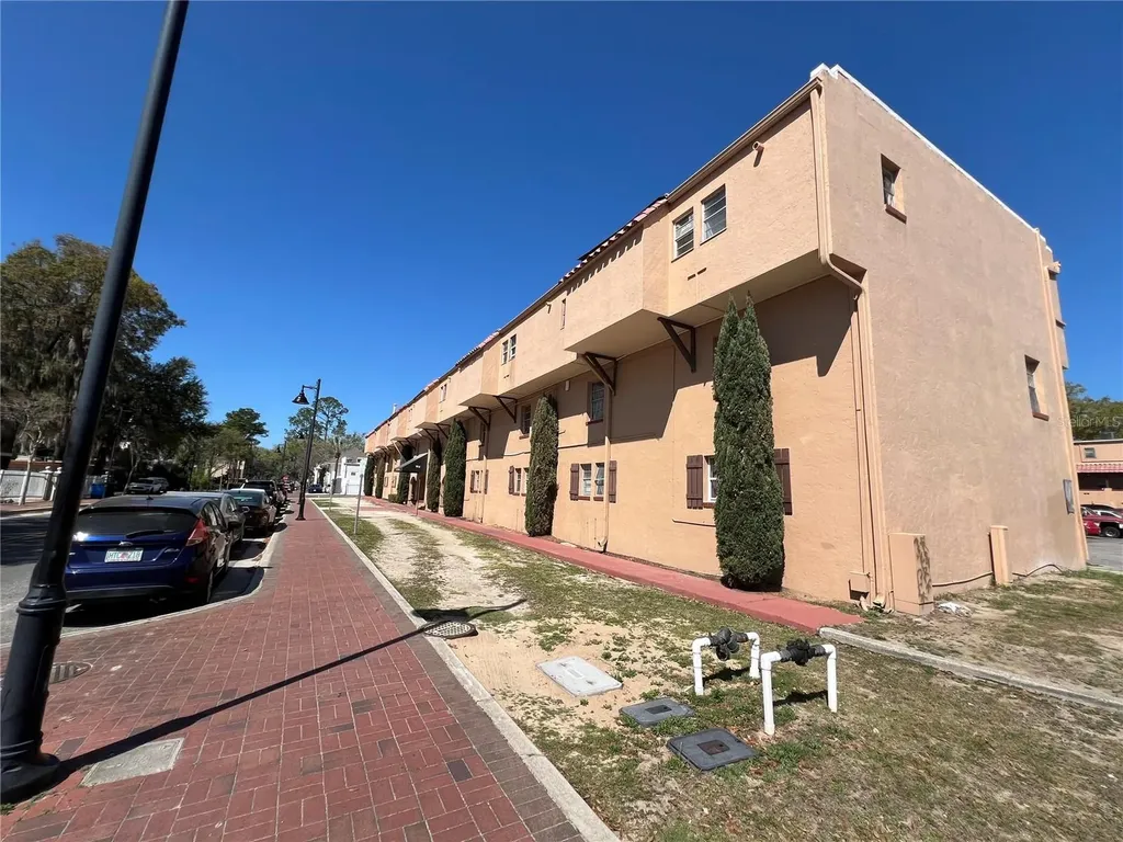 914 SW 8th Avenue Gainesville FL 32601