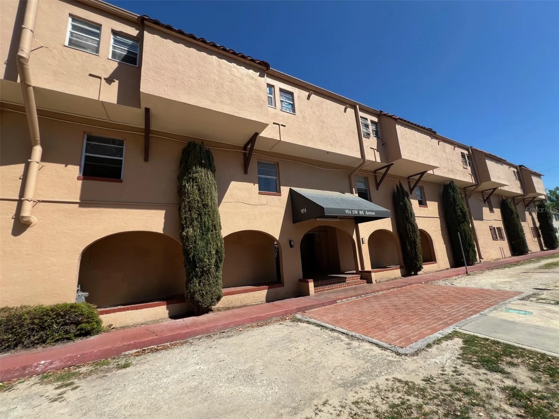914 SW 8th Avenue Gainesville FL 32601