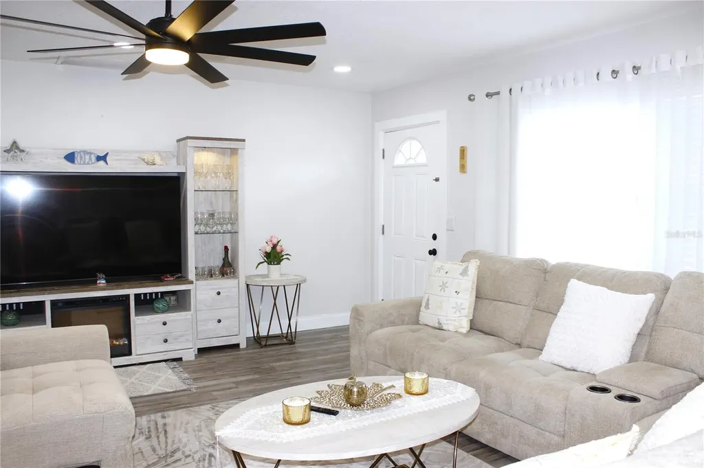 1450 Barry Street Clearwater FL 33756