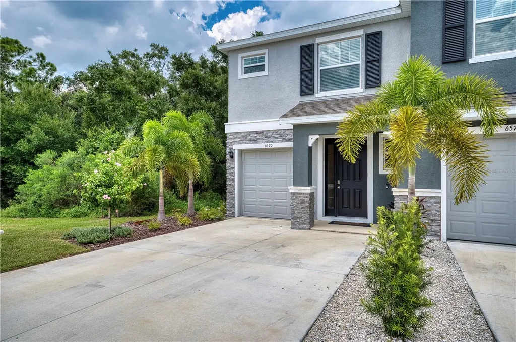 6570 Calypso Coral Lane Sarasota FL 34240