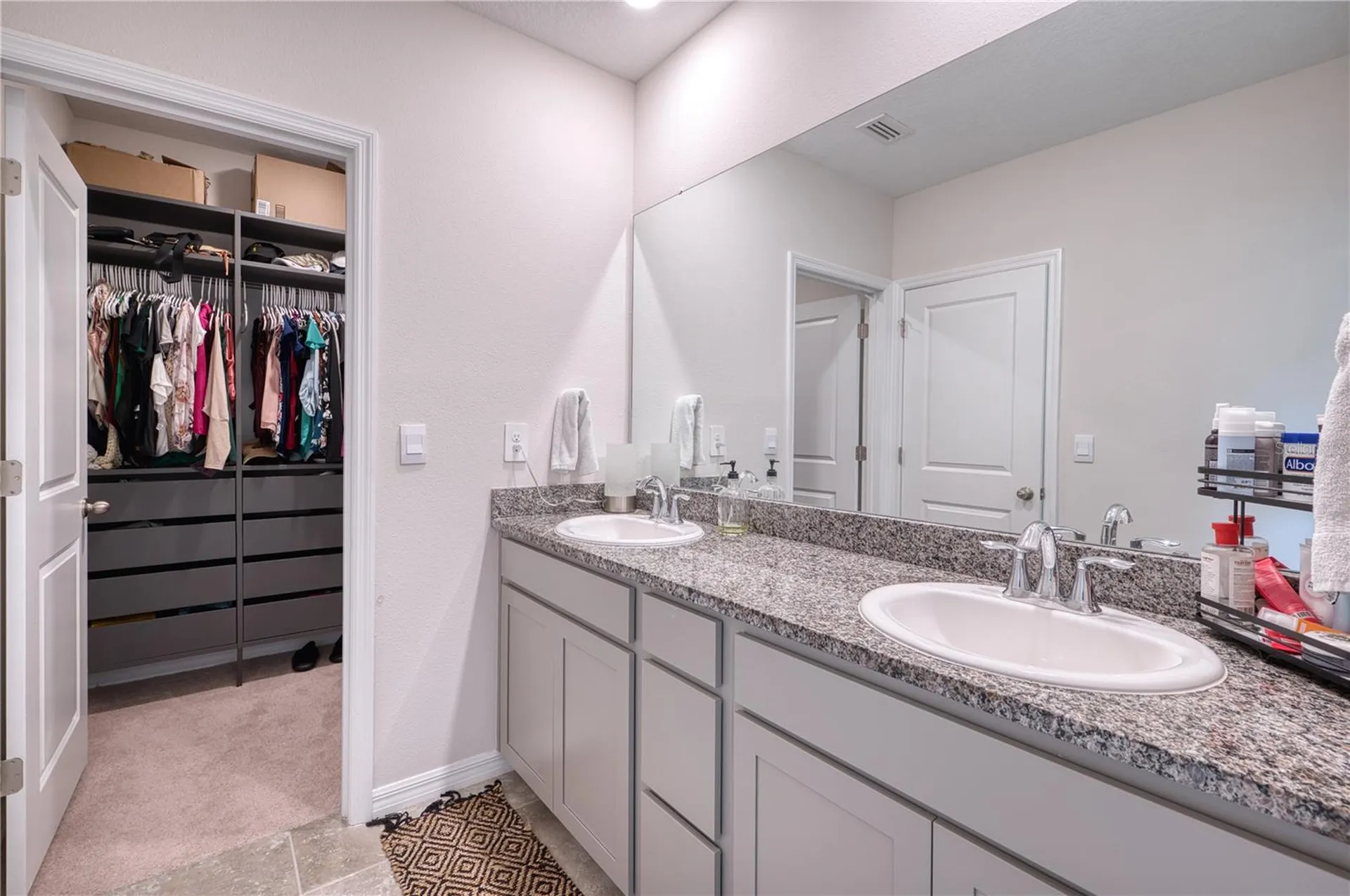 6570 Calypso Coral Lane Sarasota FL 34240