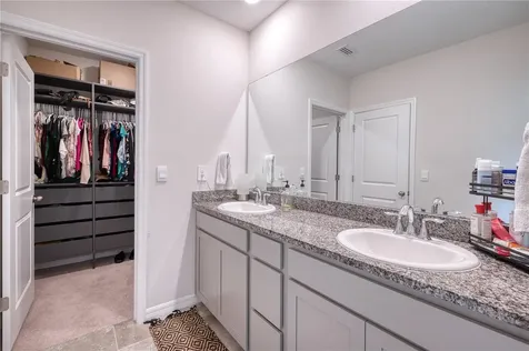6570 Calypso Coral Lane Sarasota FL 34240