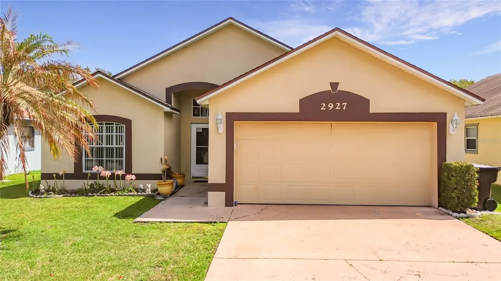 2927 Cool Breeze Circle St Cloud FL 34769