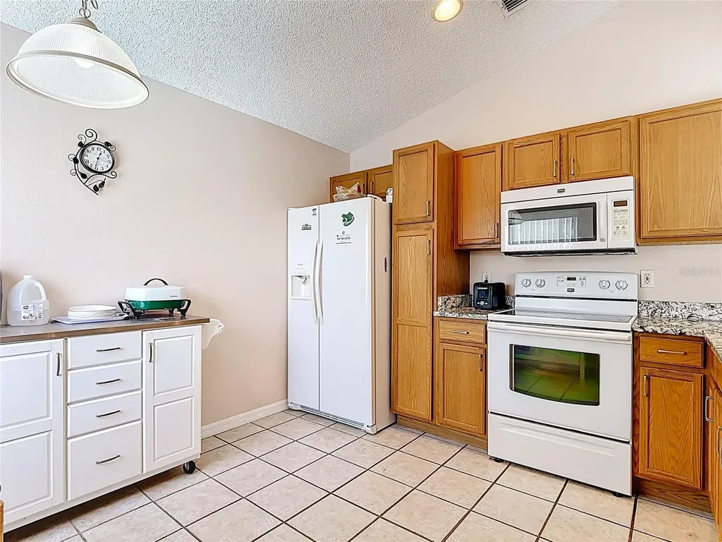 2927 Cool Breeze Circle St Cloud FL 34769