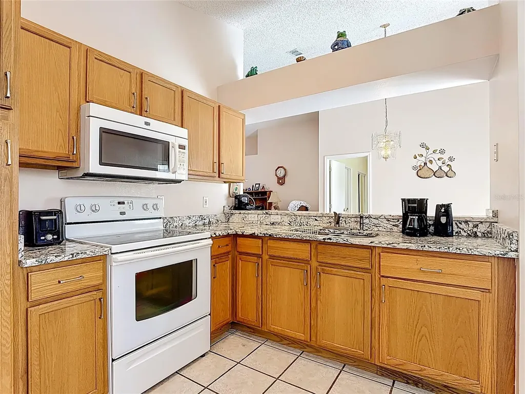 2927 Cool Breeze Circle St Cloud FL 34769