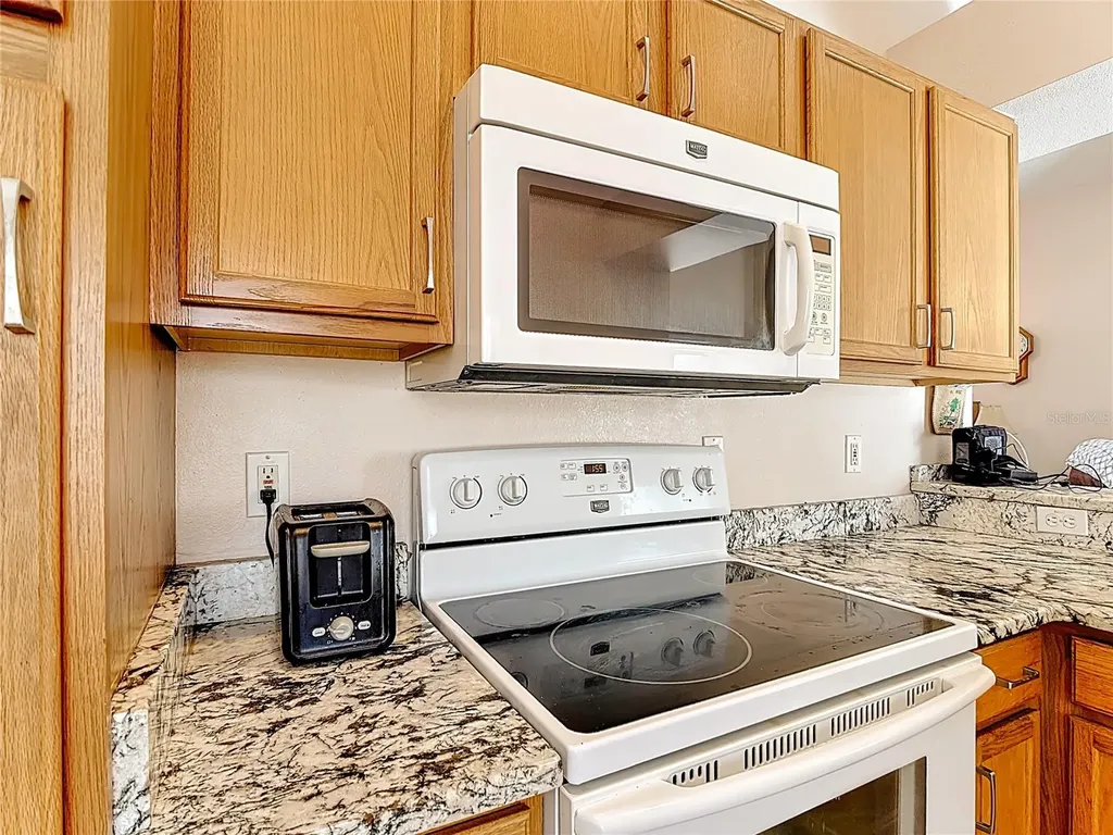 2927 Cool Breeze Circle St Cloud FL 34769