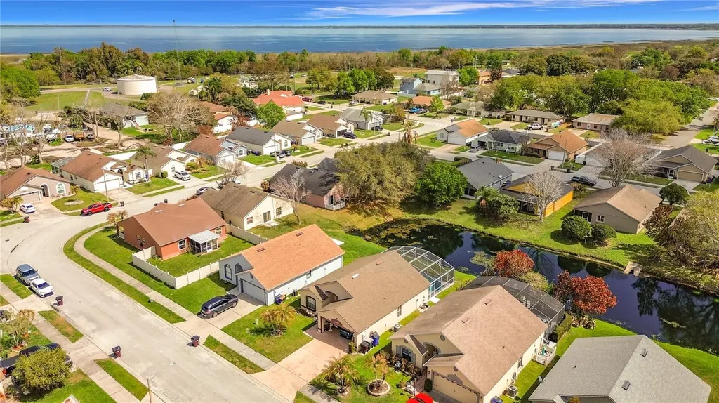 2927 Cool Breeze Circle St Cloud FL 34769