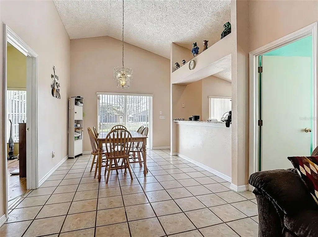 2927 Cool Breeze Circle St Cloud FL 34769