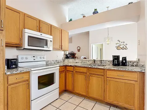 2927 Cool Breeze Circle St Cloud FL 34769