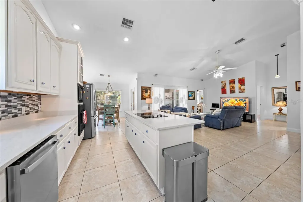 6409 Shoreline St Cloud FL 34771