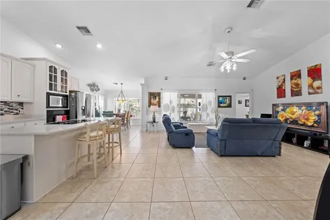 6409 Shoreline St Cloud FL 34771