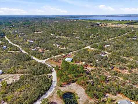 2204 R E Byrd Road Frostproof FL 33843