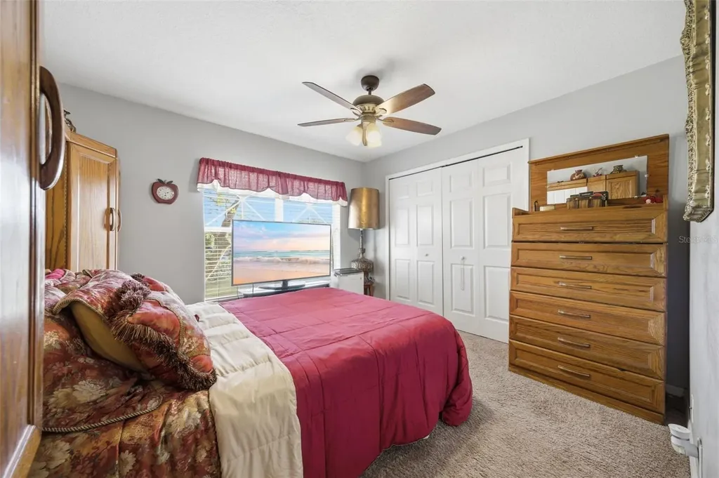192 Coquina Bay Drive St Petersburg FL 33705