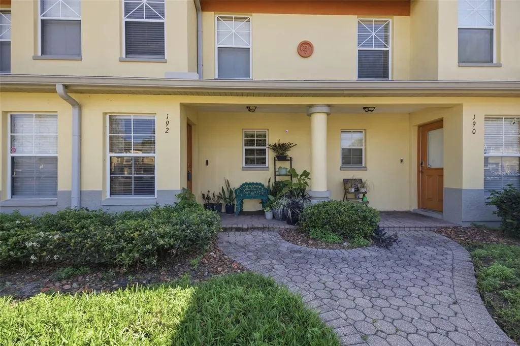 192 Coquina Bay Drive St Petersburg FL 33705