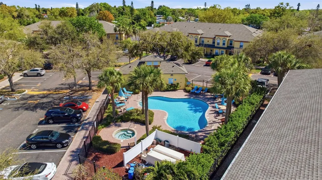 192 Coquina Bay Drive St Petersburg FL 33705