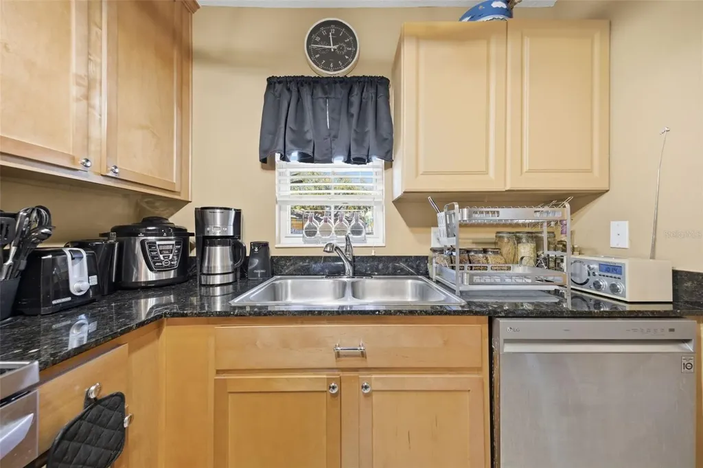 192 Coquina Bay Drive St Petersburg FL 33705