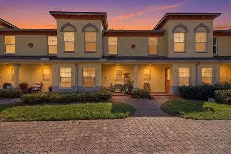 192 Coquina Bay Drive St Petersburg FL 33705