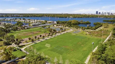 192 Coquina Bay Drive St Petersburg FL 33705