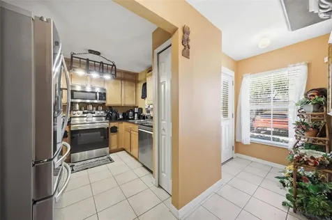 192 Coquina Bay Drive St Petersburg FL 33705