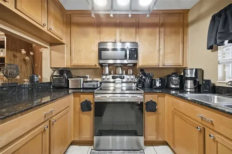 192 Coquina Bay Drive St Petersburg FL 33705