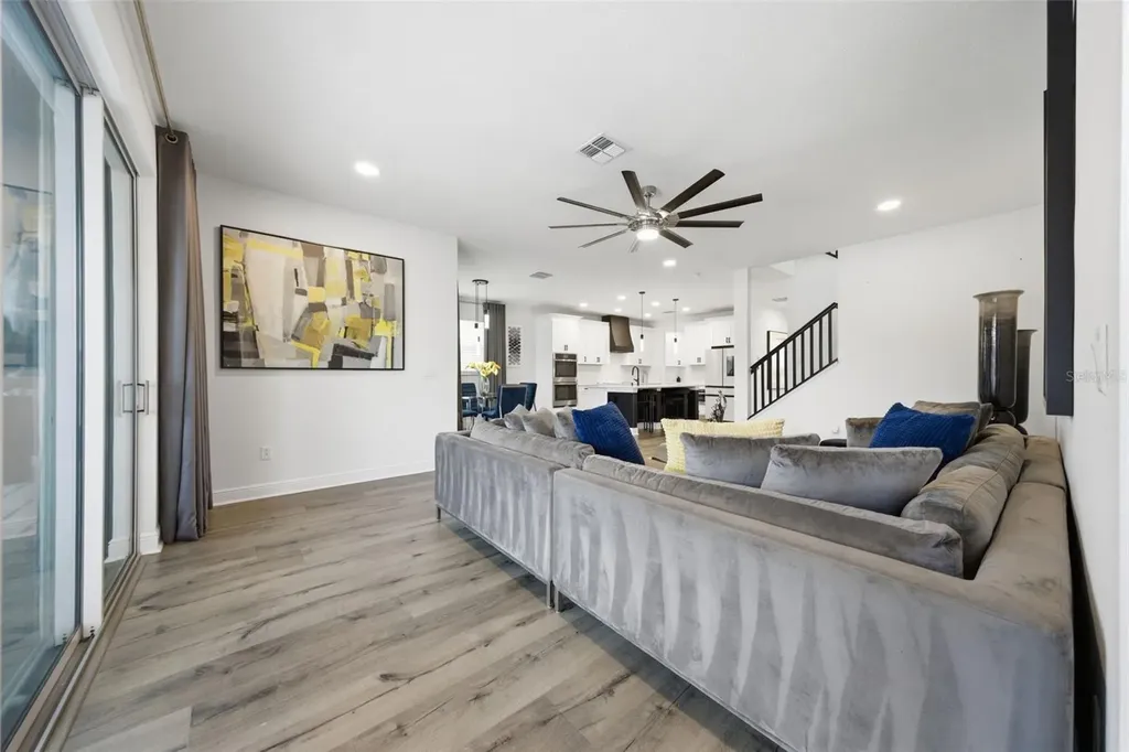 7771 Notched Pine Bend Wesley Chapel FL 33545