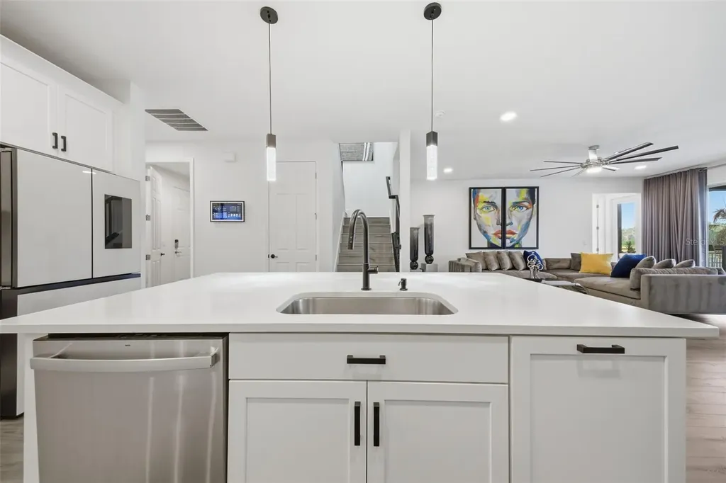 7771 Notched Pine Bend Wesley Chapel FL 33545