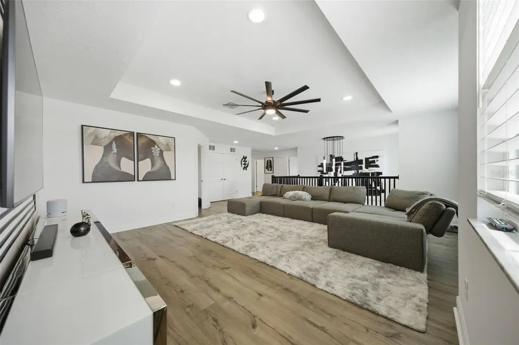 7771 Notched Pine Bend Wesley Chapel FL 33545