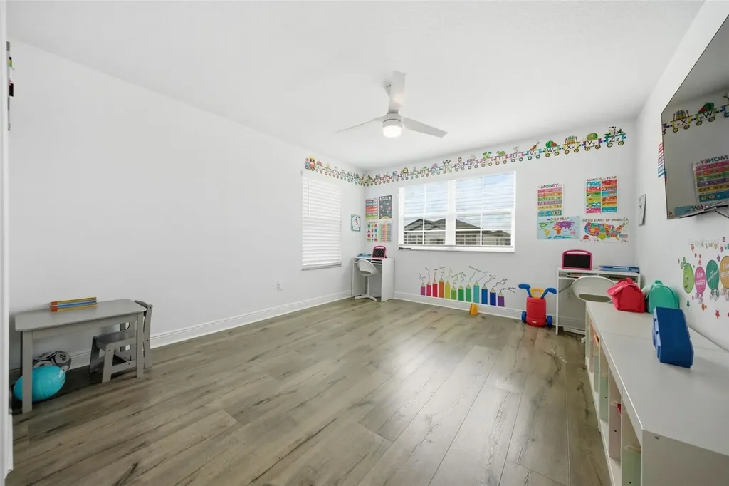 7771 Notched Pine Bend Wesley Chapel FL 33545