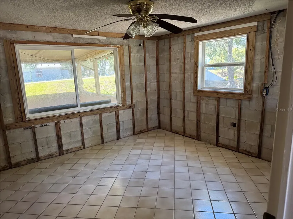 2221 S Waterman Drive Crystal River FL 34429