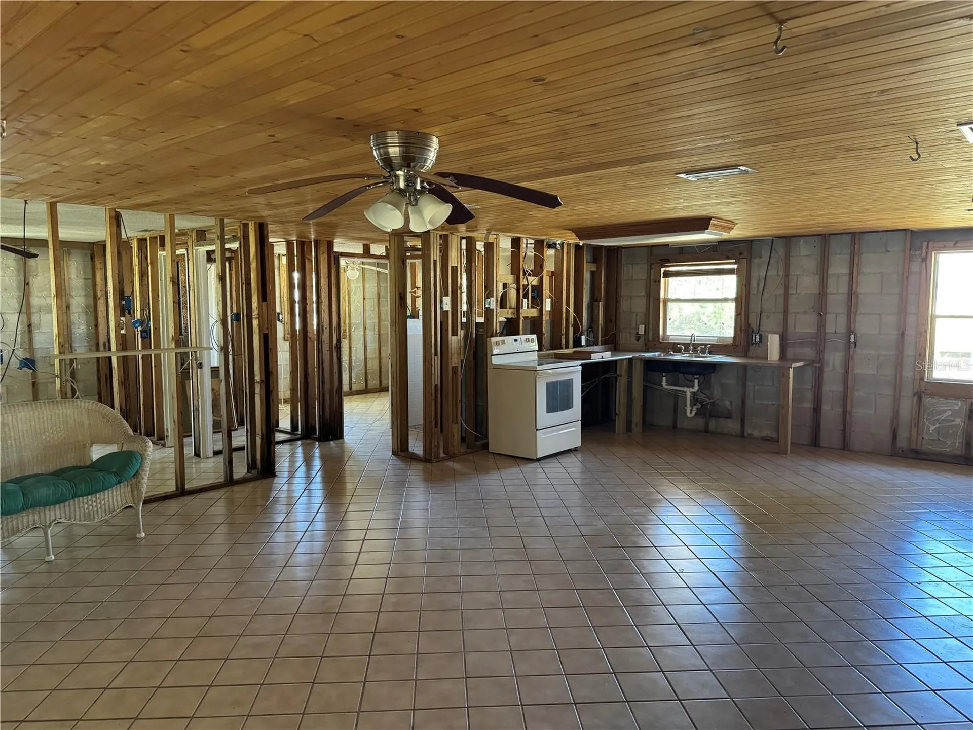 2221 S Waterman Drive Crystal River FL 34429