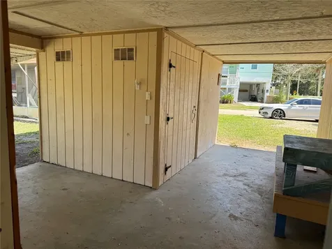 2221 S Waterman Drive Crystal River FL 34429