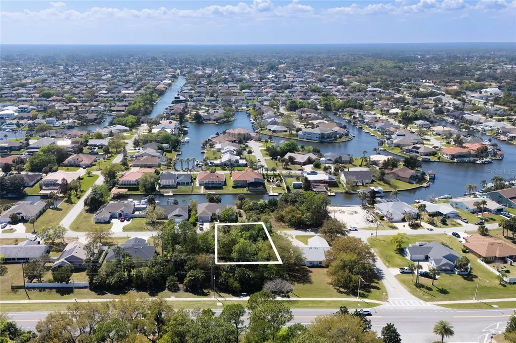 60 Coral Reef Court N Palm Coast FL 32137
