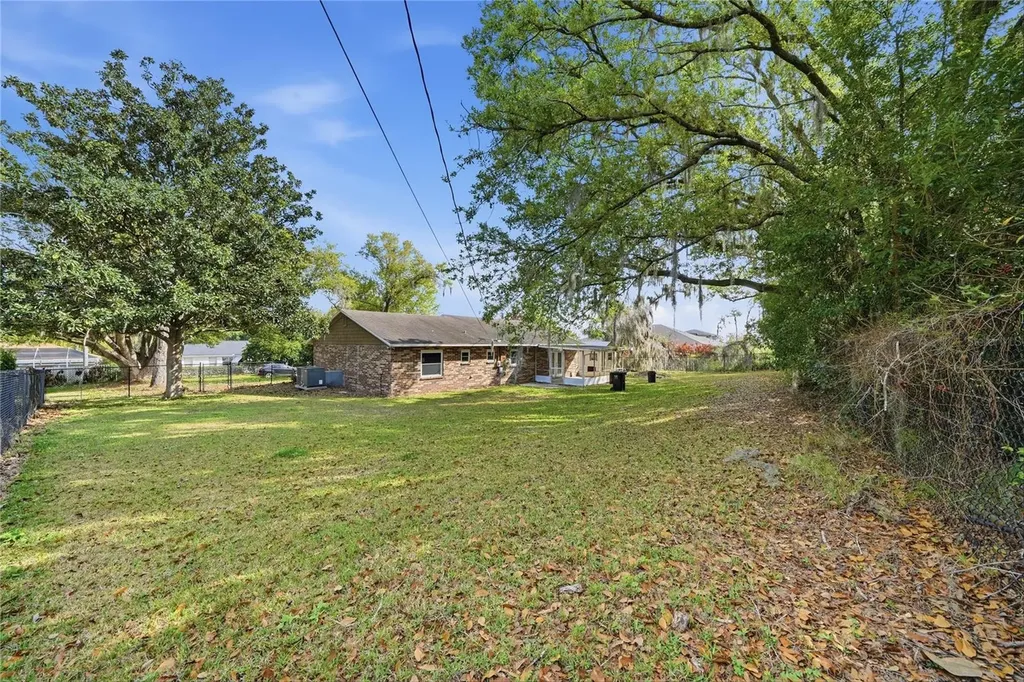2327 Sean Lane Lakeland FL 33812