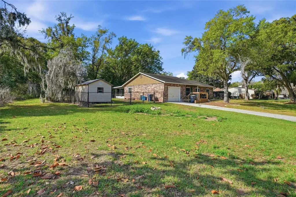 2327 Sean Lane Lakeland FL 33812