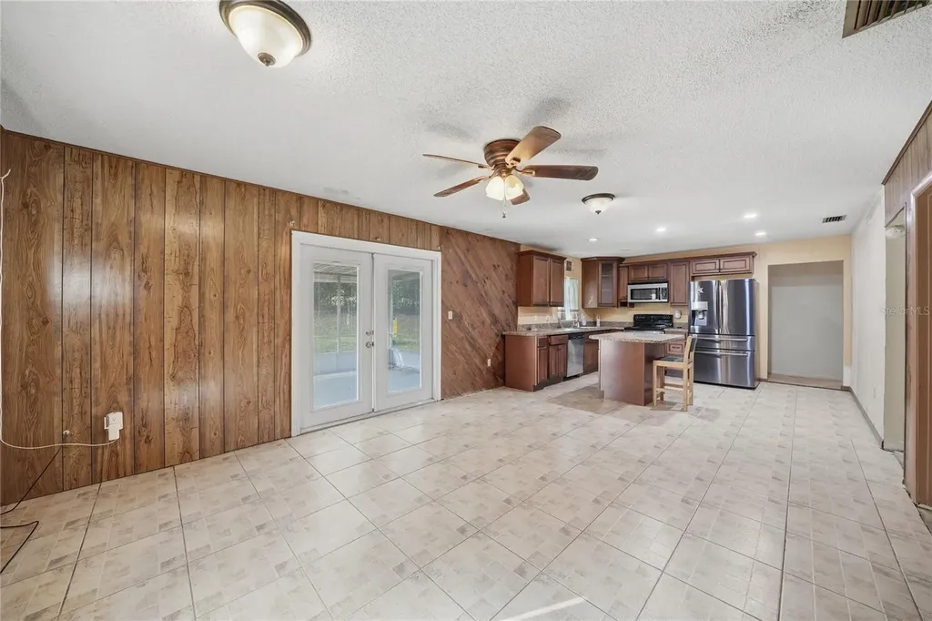 2327 Sean Lane Lakeland FL 33812