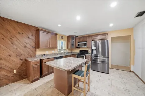 2327 Sean Lane Lakeland FL 33812