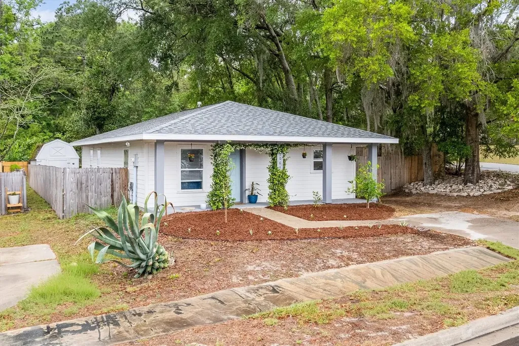 3064 SE 21st Lane Gainesville FL 32641