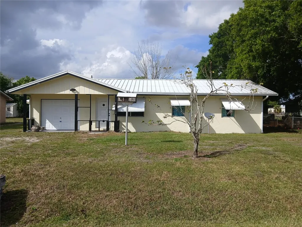 1102 SW 6th Street Okeechobee FL 34974