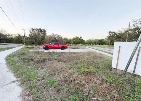 535 Maydell Drive Tampa FL 33619