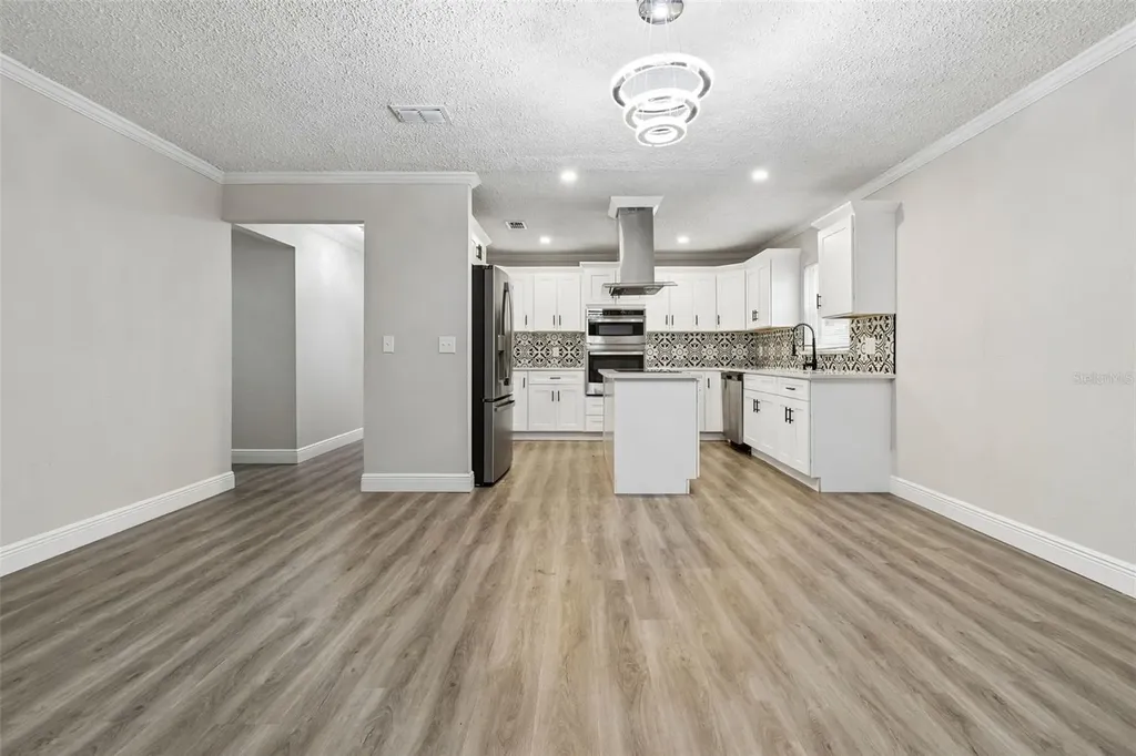 7403 Spring Court Tampa FL 33634
