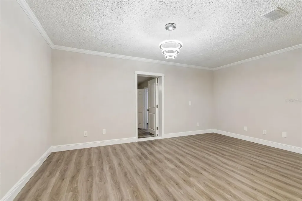 7403 Spring Court Tampa FL 33634